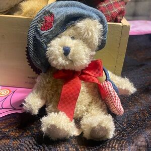 Collectible plush Boyd’s Bear
